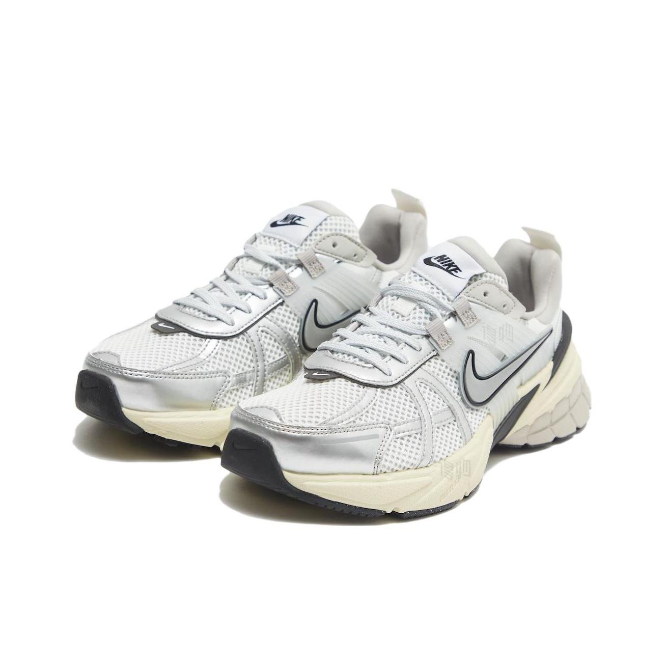 Chaussures de course Nike V2K  - Women Shoes Running Nike avis et prix